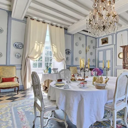 Chateau De Cadouzan *